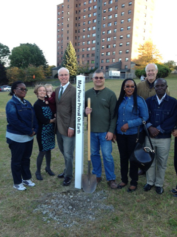 Albany-New-York-Peace-Pole-USA-02