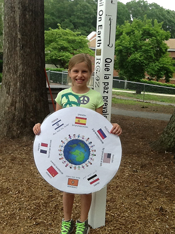 Peace-Pole-for-Peace-Day-at-Chester-Elementary-School-Chester,-Connecticut-USA_03