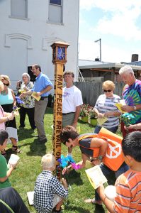 Peace-Pole--New-Castle,-Indiana-Elks-Lodge-484-New-Castle-Indiana-USA