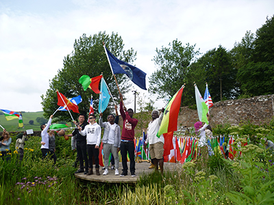 Refugees-from-Anniesland-College-Glasgow-Allanton-Sanctuary-Auldgirth-Dumfrieshhire-SCOTLAND-UK_02